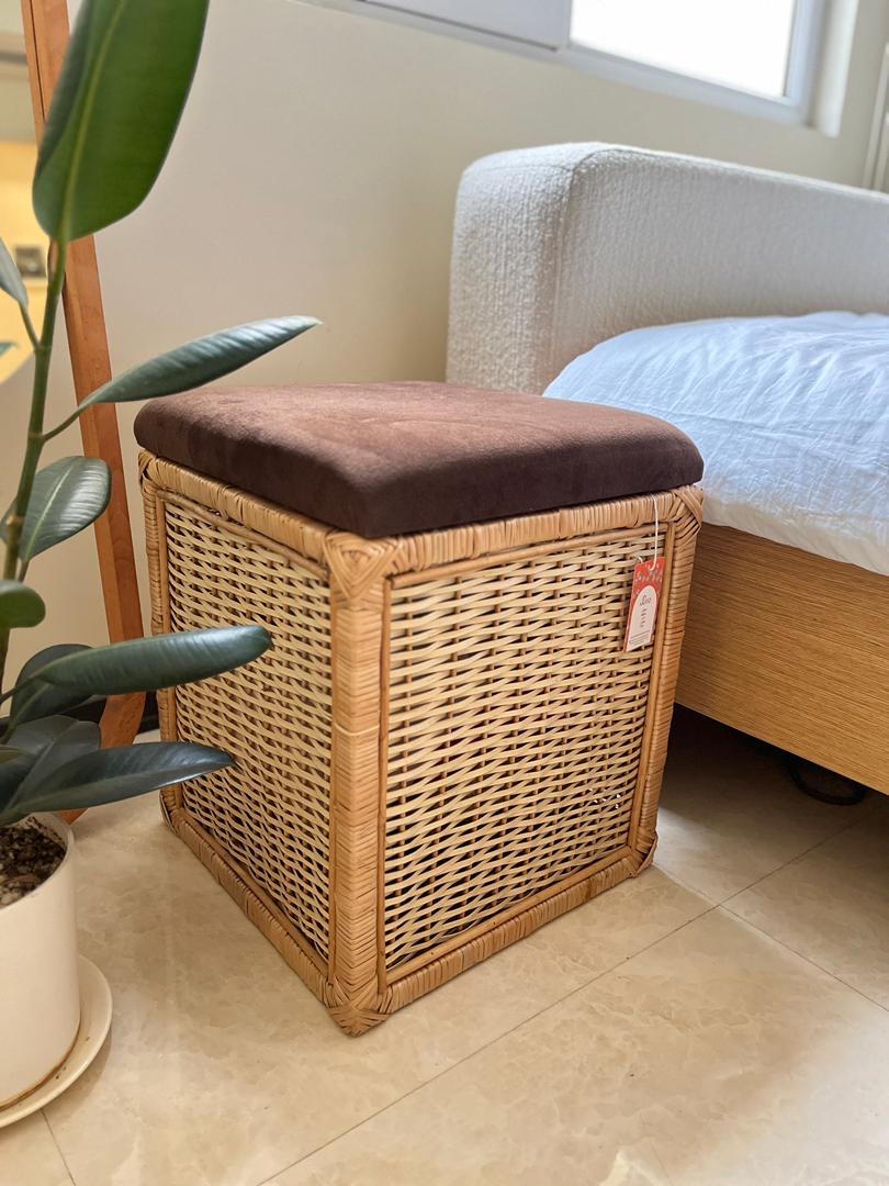 99d0040c-6bd8-4fbb-b6b3-82adfb64b31c